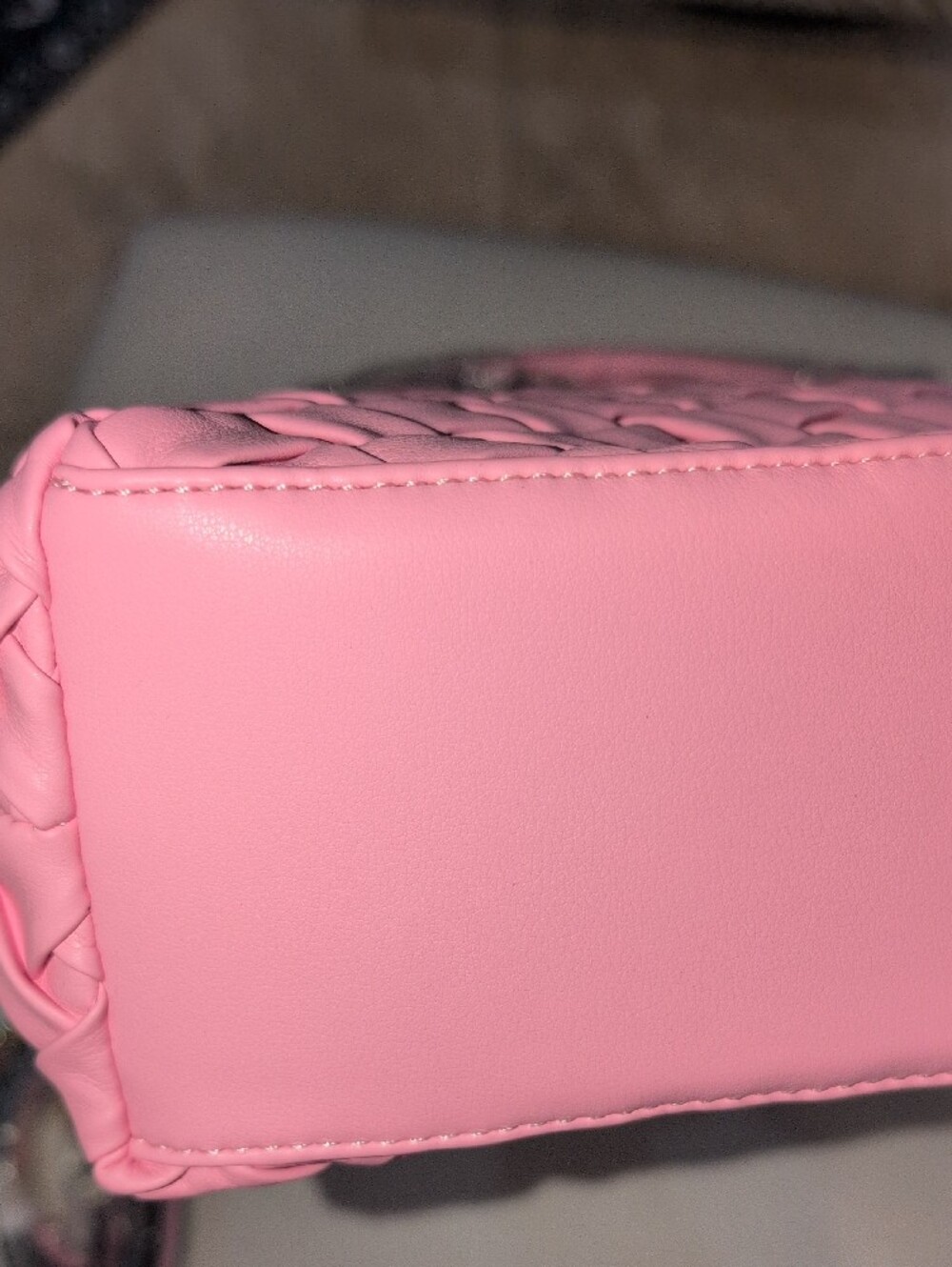 Woven Pink Women's Vegan Leather Handbag With Crossbody Strap - Picture 8 of 11